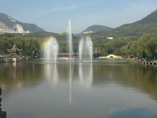 HJC黄金城HJC集团团队拓展活动之----快乐健走 HJC黄金城HJC集团团队拓展活动之----快乐健走