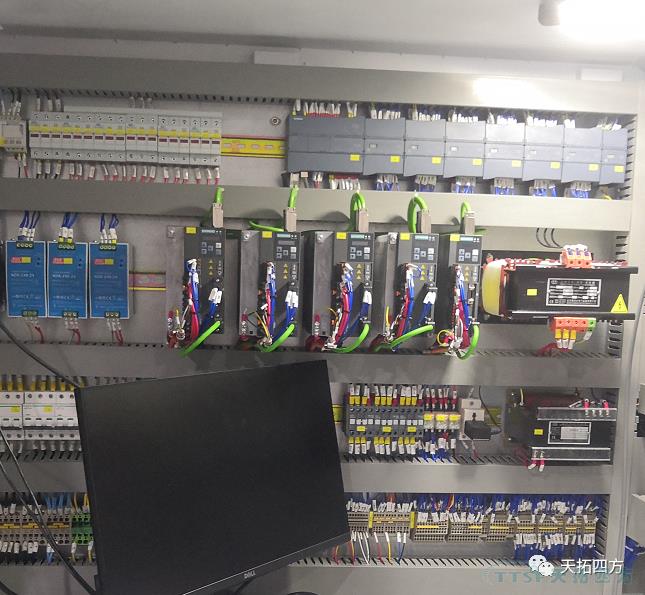 HJC黄金城HJC集团携西门子V90伺服助力3D打印企业降本增效 HJC黄金城HJC集团携西门子V90伺服助力3D打印企业降本增效